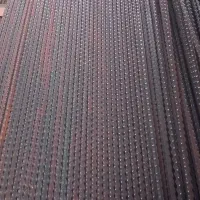 کارگر ساده و جوشکار ساده (اتباع و ایرانی