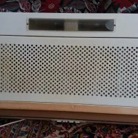 هود بیمکث|هود|اصفهان, هزارجریب|دیوار