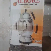 سماور ۶ لیتری کاملا نو به همراه قوری چینی