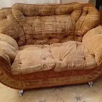 مبل ۷نفره در حد نو|مبلمان خانگی و میز عسلی|فولادشهر, C3|دیوار