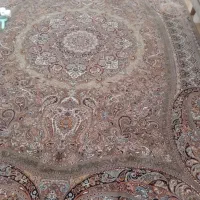 فرش ۹متری رنگ کرم شونهر ۷۰۰شونه تراکم۲۶۰۰ خیلی