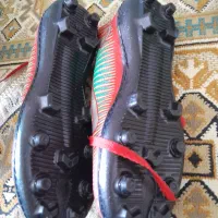 کفش فوتبالی|تجهیزات ورزشی|رامجین, |دیوار