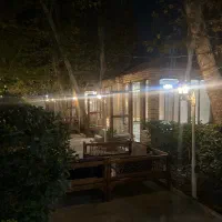 یک نفر کارگر جهت کار در رستوران