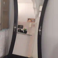 آینه و میز