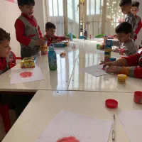 میز|صندلی و نیمکت|کامیاران, |دیوار