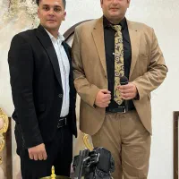 خواننده ارکستر   (اجرای موزیک زنده)