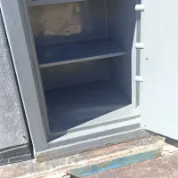 گاوصندق کاوه اصل|ابزارآلات|رزن, |دیوار