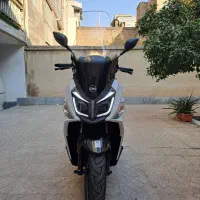 جی ۲۰۰.j200