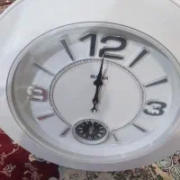 ساعت و اینه.|ساعت دیواری و تزئینی|نسیم‌شهر, |دیوار