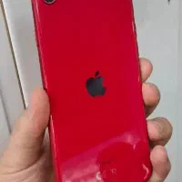 آیفون SE