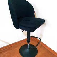 صندلی چرخشی وچهارپایه واتاق پرو