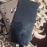 گوشی شکسته اما نسوخته|موبایل|بردسکن, |دیوار