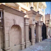 کارگر دوقاب ریز سنگ