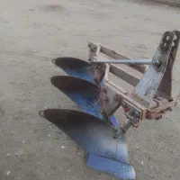 گاوآهن صادراتی ۱۲ فابریک دسته پهن و سمپاش تراکتوری