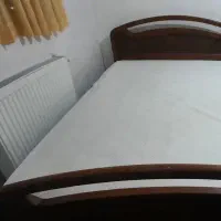 تخت و تشک دو نفره