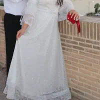 لباس عقد