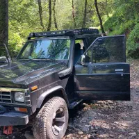 نیسان پاترول 2 در 4 سیلندر، مدل ۷۶