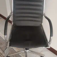 صندلی اداری چرخشی