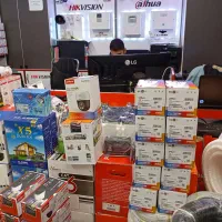 نیازمند همکار آقا و خانم در فروشگاه