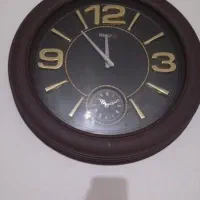 ساعت دیواری