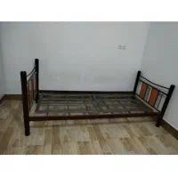 تختخواب فلزی تک نفره