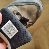 کفش کوه|کیف، کفش، کمربند|فومن, |دیوار