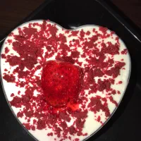 آشپزخانه دادلی غذای خانگی ،دسر،سالاد