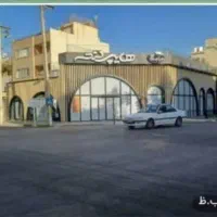 فروش مغازه ۴۰۰ متر سه طبقه وسه نبش