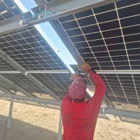 مهندس عمران یا معمار یا نقشه بردار