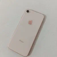 گوشی آیفون 8