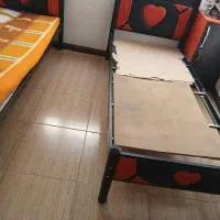 تخت یک نفره فلزی