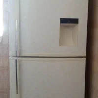 یک یخچال فریز سالم