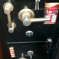 گاوصندوق دوطبقه