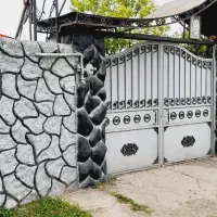 سیمانکاری محوطه و قلمدانی ساختمان پذیرفته میشود.