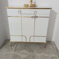 آیینه و کنسول و جاکفشی