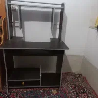 با میز کامپیوتر و میز تحریر