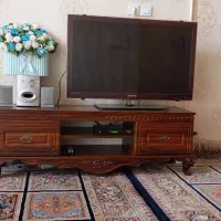 دو تا میز تلویزیون