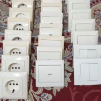 26 عدد کلید و پریز مارک دلند