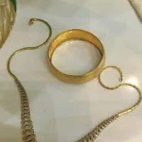 تک پوش . گردنبند 2درصد بالای تابلو