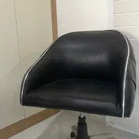 صندلی آرایشگاهی