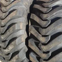 لاستیک بیل بکهو 16/9/28 و 18/4/26 اوزکا ترکیه|قطعات یدکی و لوازم جانبی|تهران, تهرانپارس شرقی|دیوار