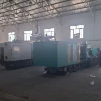 اپراتور تزریق پلاستیک