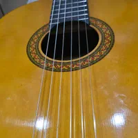 گیتار  یاماها c 40|گیتار، بیس، امپلیفایر|دوگنبدان, |دیوار