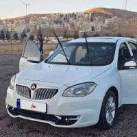 برلیانس H330 اتوماتیک مدل ۹۶ سفید