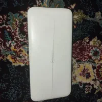 یک عدد پاوربانک