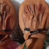 میت ورزشی دستی. چرم اصل