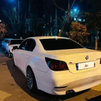 بی ام و ۵۲۵ به شرط درجه۱-گلگیر عقب و‌لبه کاپوت رنگ