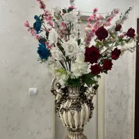 گل و گلدان نونو