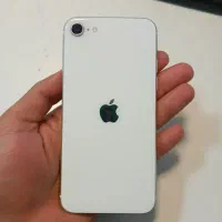 آیفون SE 2020