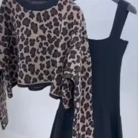 پالتو بلند،و کوتاه. بافت.کاپشن.|لباس|آران و بیدگل, |دیوار